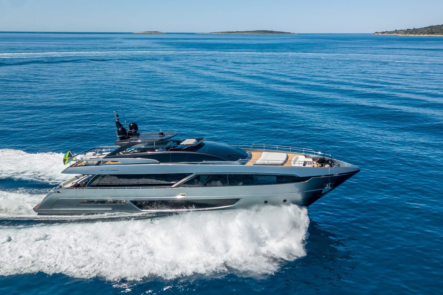 Riva 100 Corsaro gebraucht - Detail 3