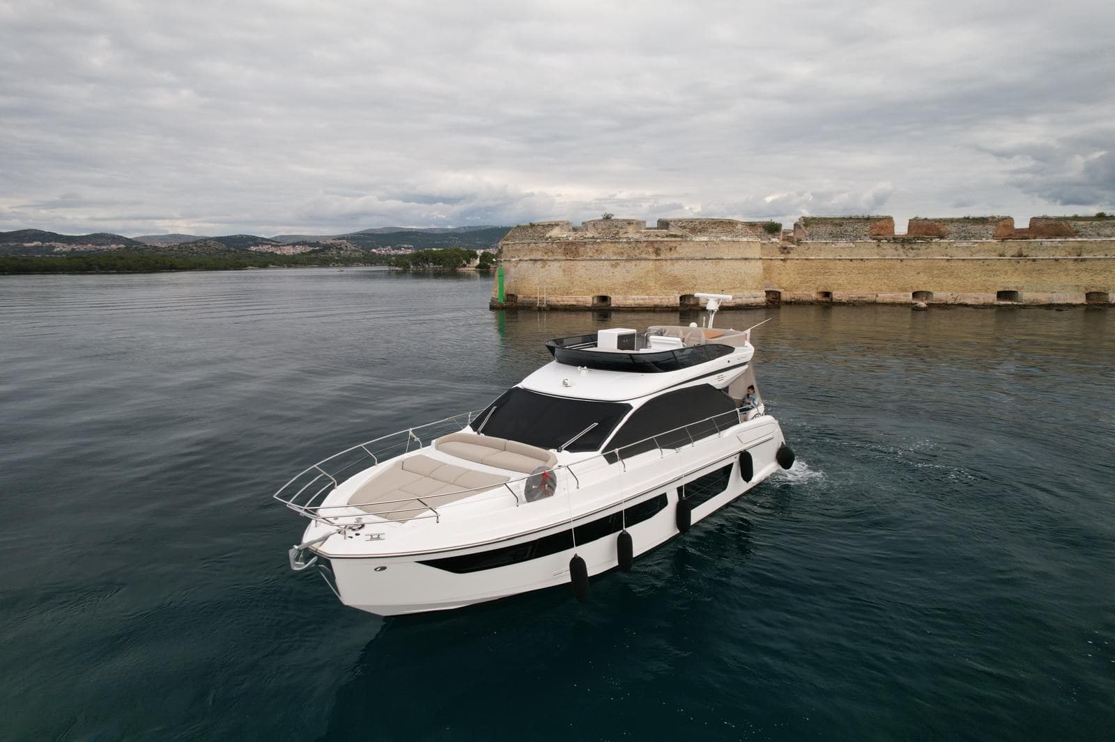 Azimut 53 Flybridge used - detail 2