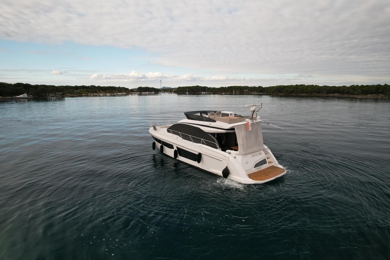 Azimut 53 Flybridge used - detail 3
