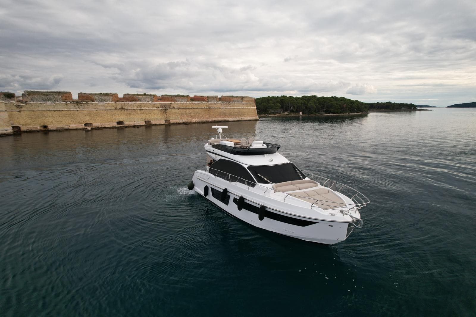 Azimut 53 Flybridge used - detail 1