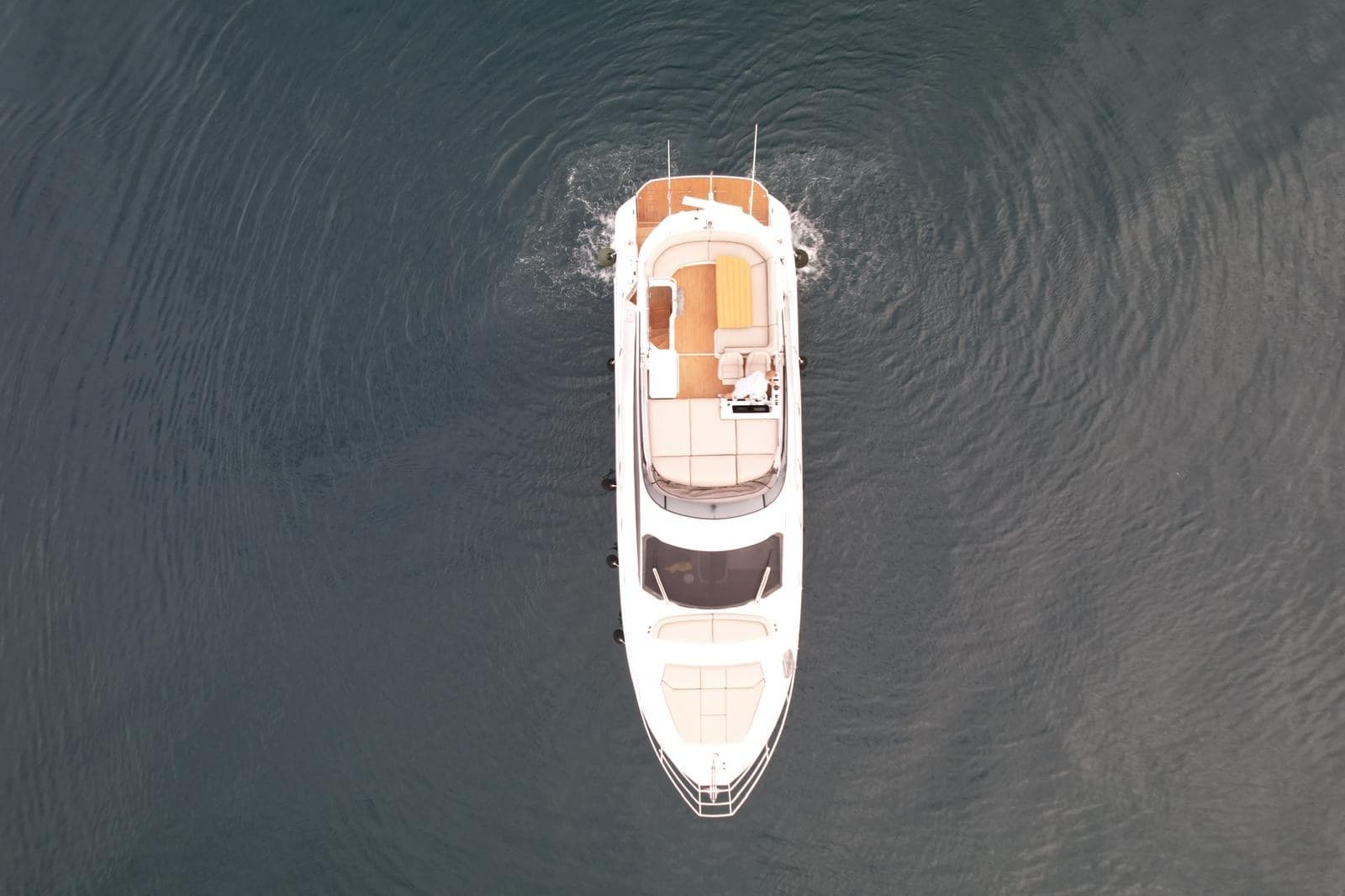 Azimut 53 Flybridge used - detail 4