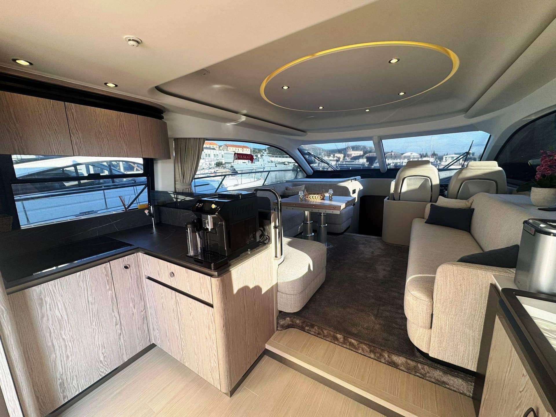 Azimut 53 Flybridge usato - foto hero 7