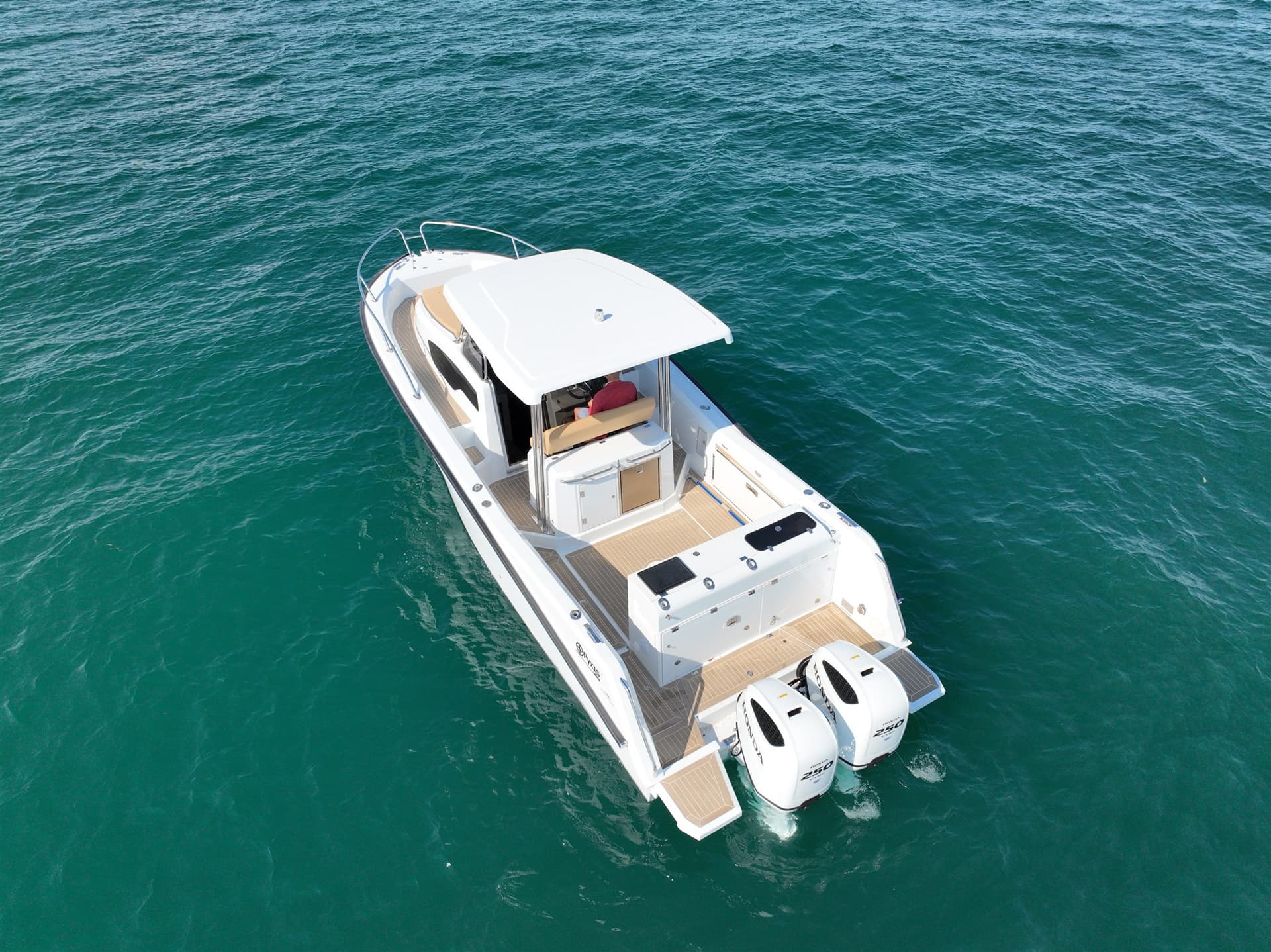 Pyxis Yachts Pyxis 30 Wa Fishing - Deck View Pyxis Yachts Pyxis 30 Wa Fishing - Deck View