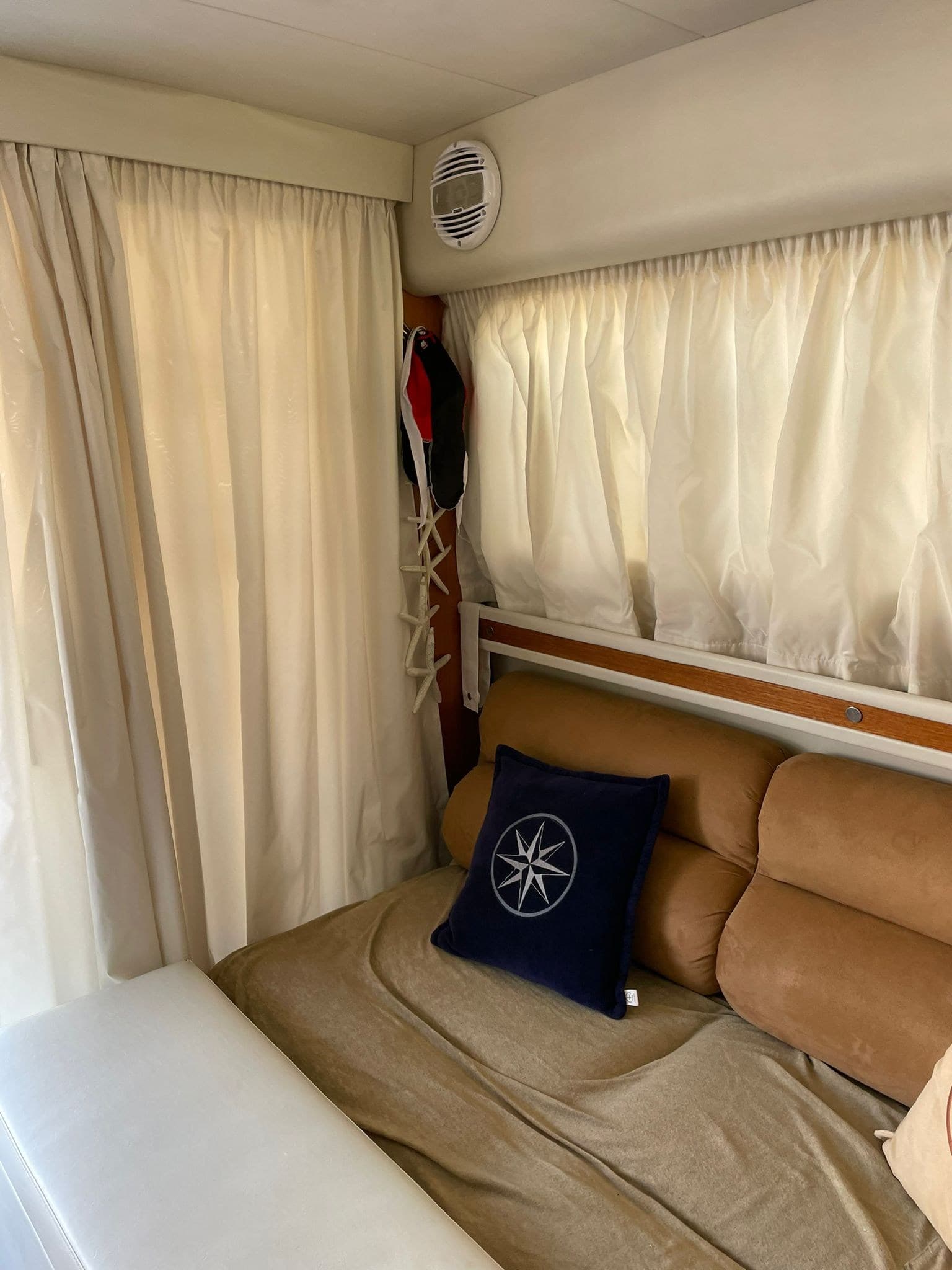 Princess Yachts 410 fly usato - foto hero 9