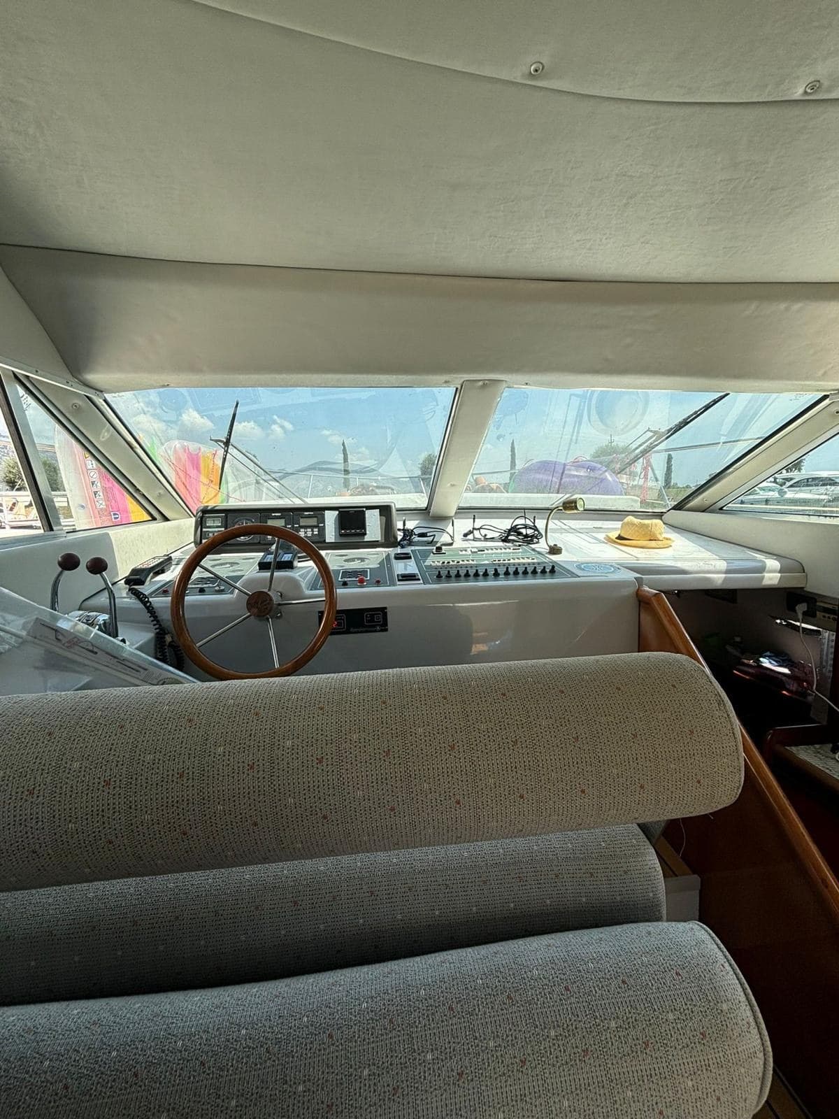Azimut AZ 34 usato - foto hero 9