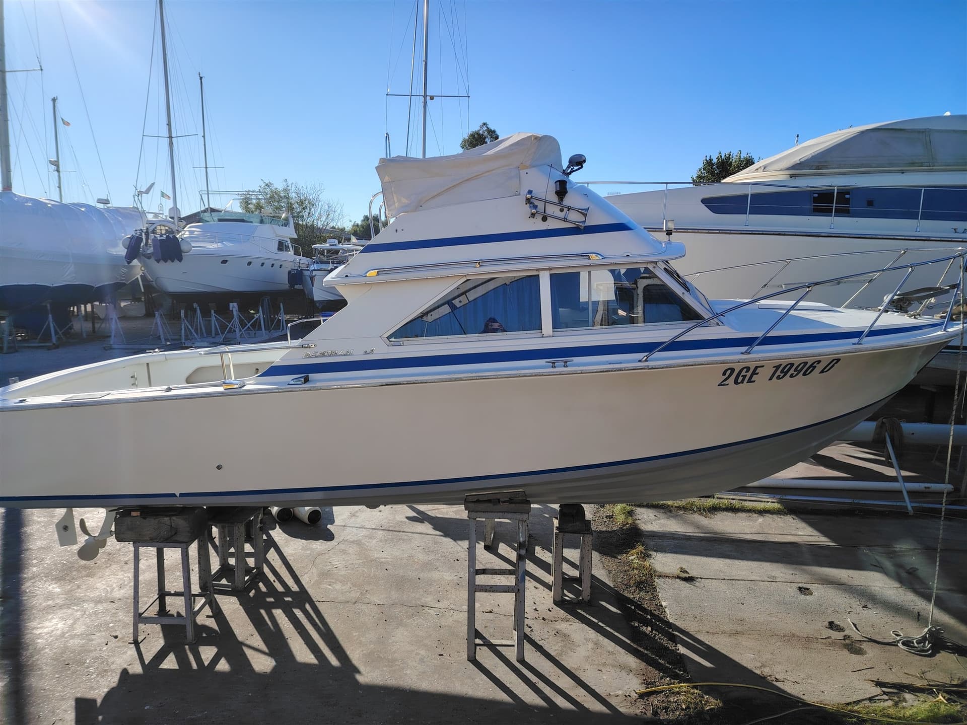 Bertram Yacht 28' Fbc - Main View Bertram Yacht 28' Fbc - Main View