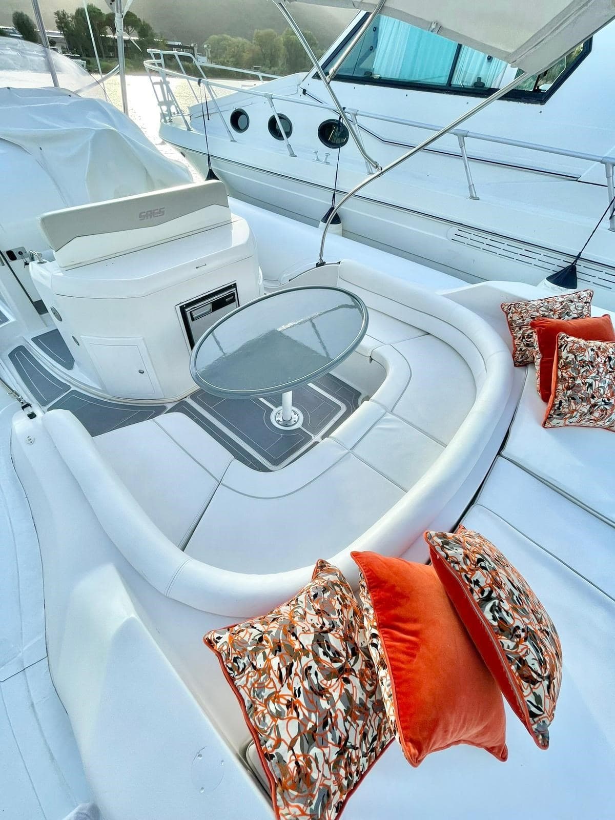 SACS S 42 Stratos - Deck View SACS S 42 Stratos - Deck View