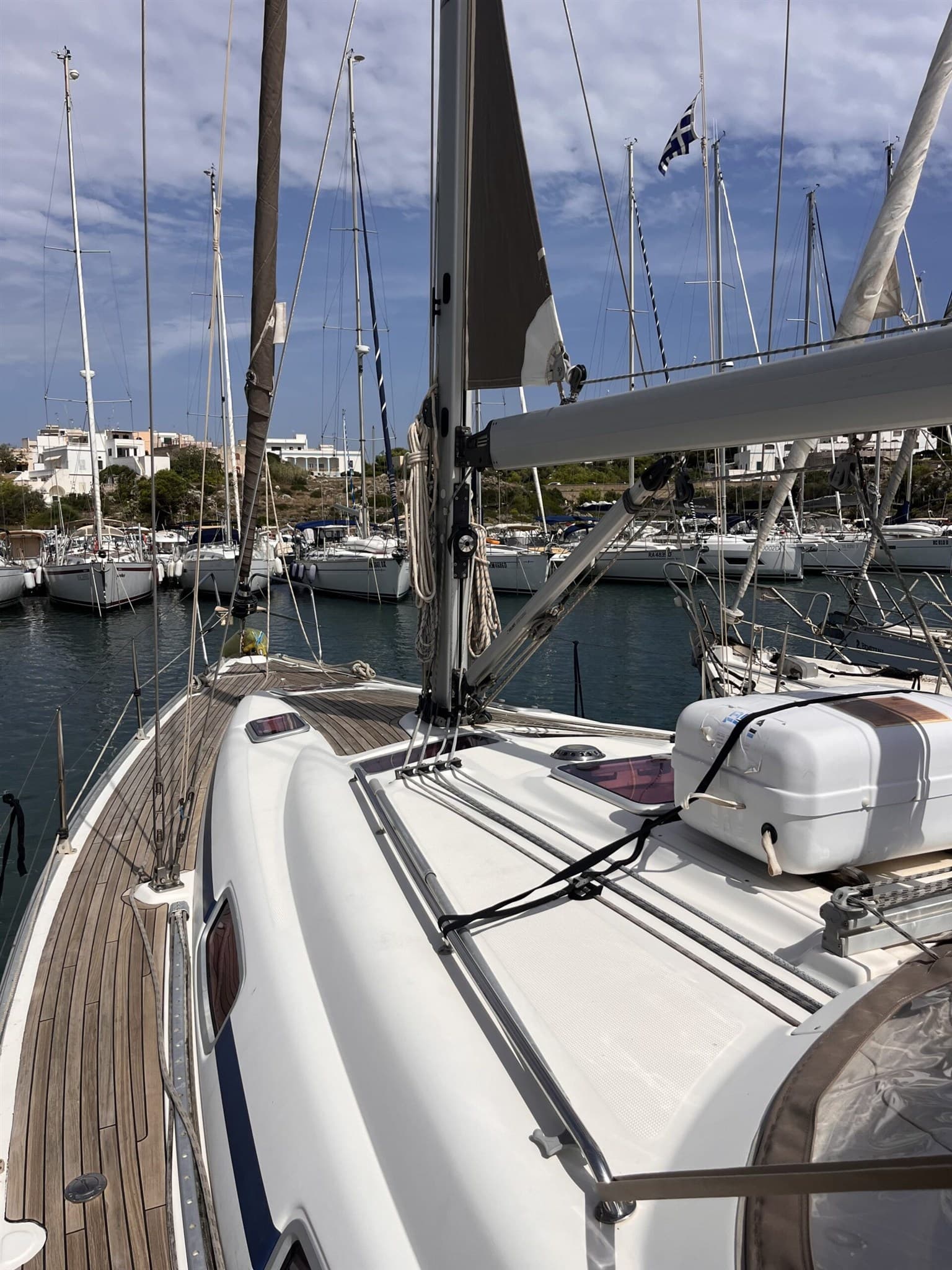 Bavaria 39 - Interior View Bavaria 39 - Interior View
