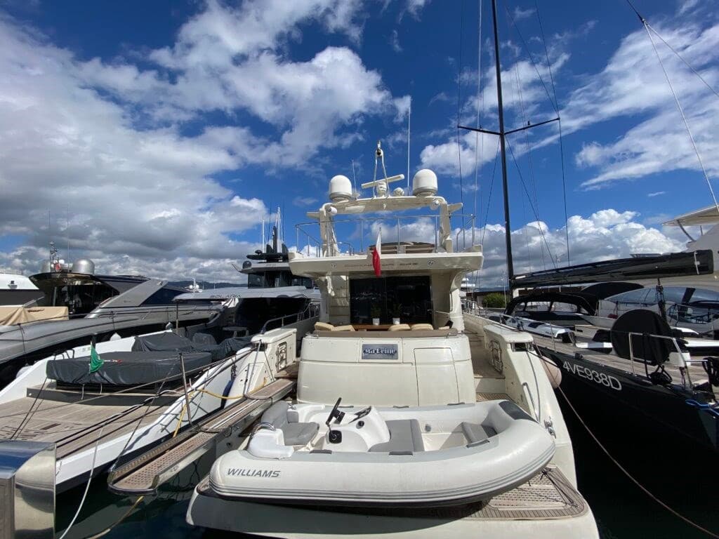 Dominator Yachts 680 used - hero image 14
