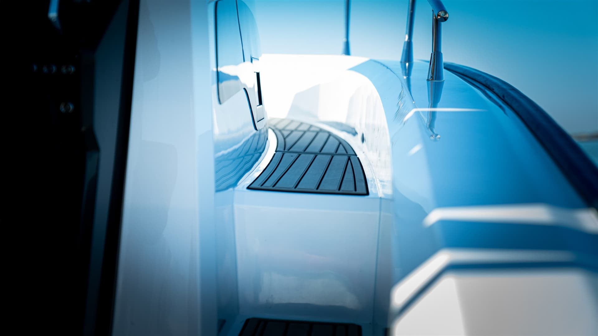 Pyxis Yachts Cruise - Deck View Pyxis Yachts Cruise - Deck View