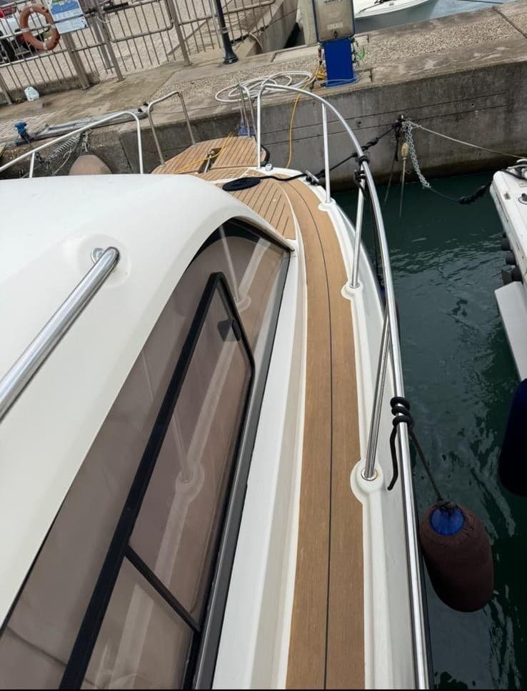 Quicksilver Quicksilver 755 Weekend - Deck View Quicksilver Quicksilver 755 Weekend - Deck View