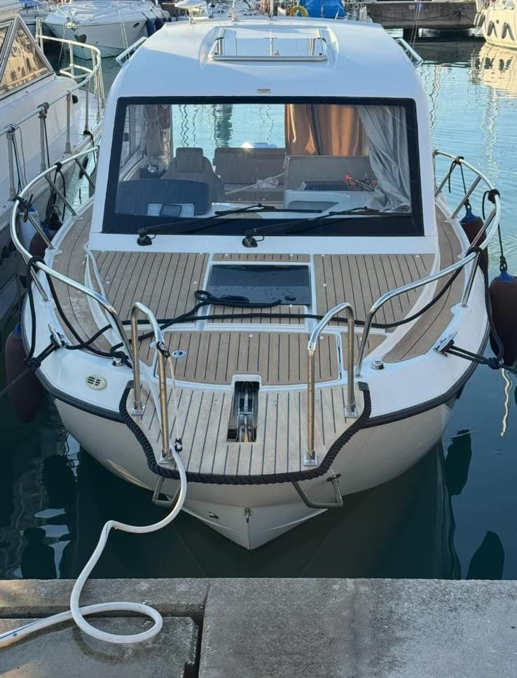 Quicksilver Quicksilver 755 Weekend - Main View Quicksilver Quicksilver 755 Weekend - Main View