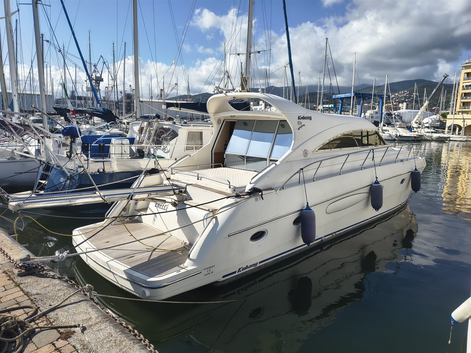 Raffaelli Kubang 57 - Detail View 1 Raffaelli Kubang 57 - Detail View 1