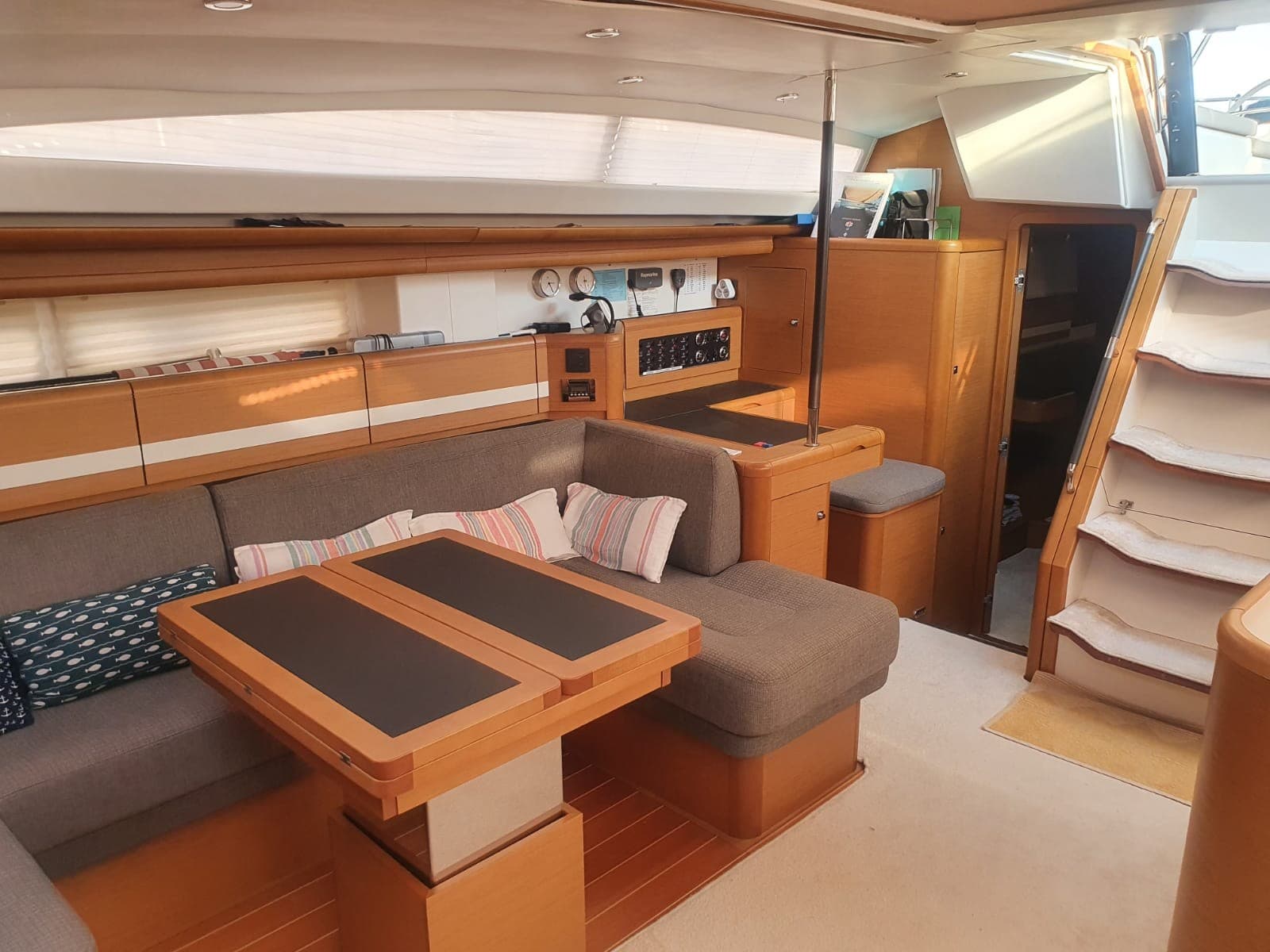 Beneteau BENETEAU 57 usato - foto hero 14