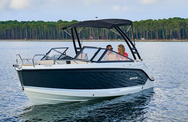Quicksilver Bowrider 605 usato - vista principale