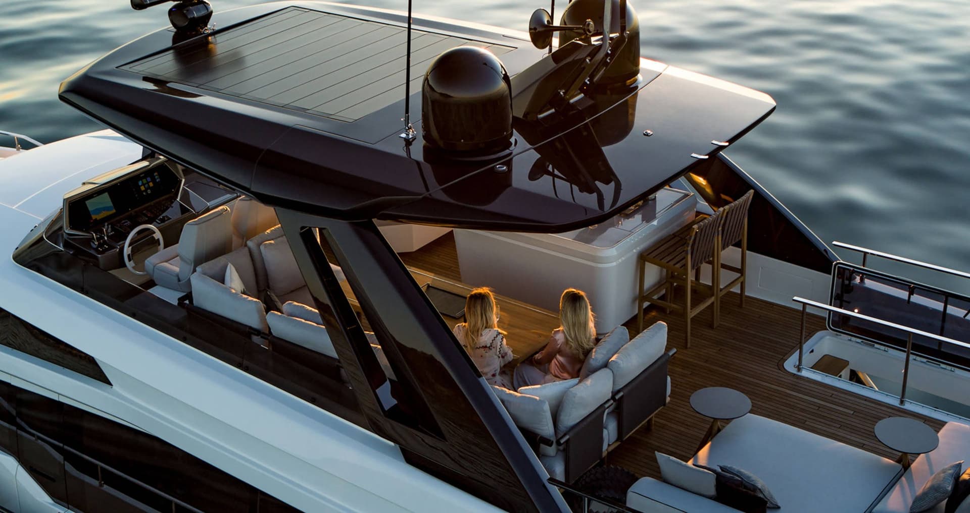 Ferretti Yachts Ferretti 780 - Deck View Ferretti Yachts Ferretti 780 - Deck View