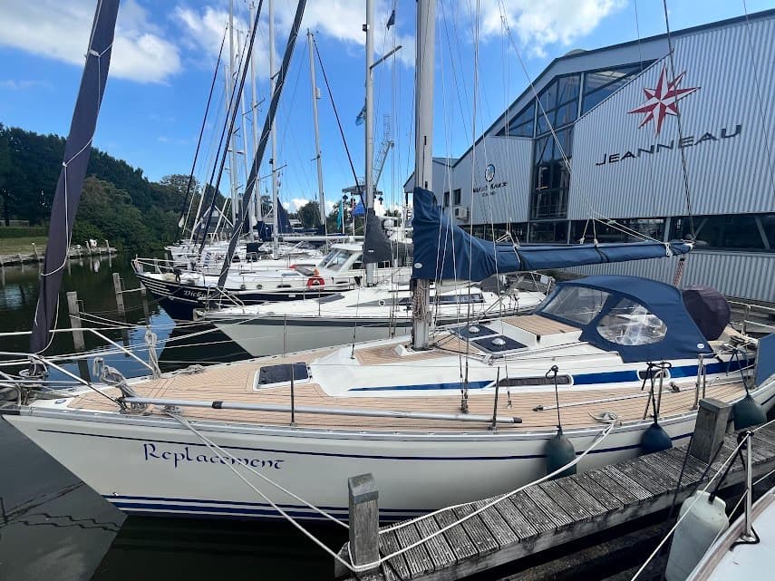 Bavaria 38 - Main View Bavaria 38 - Main View