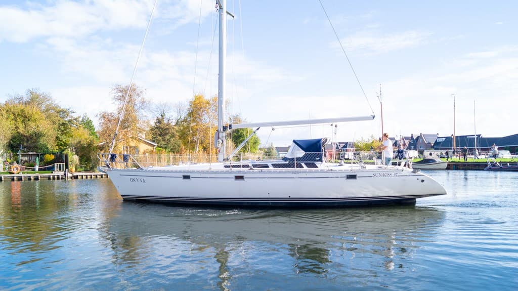 Jeanneau Sun Kiss 47 - Detail View 1 Jeanneau Sun Kiss 47 - Detail View 1