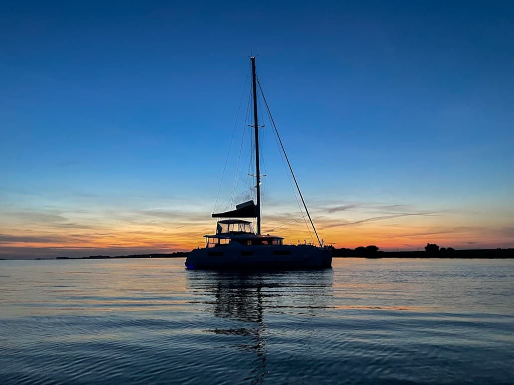 Lagoon 46 - Interior View Lagoon 46 - Interior View