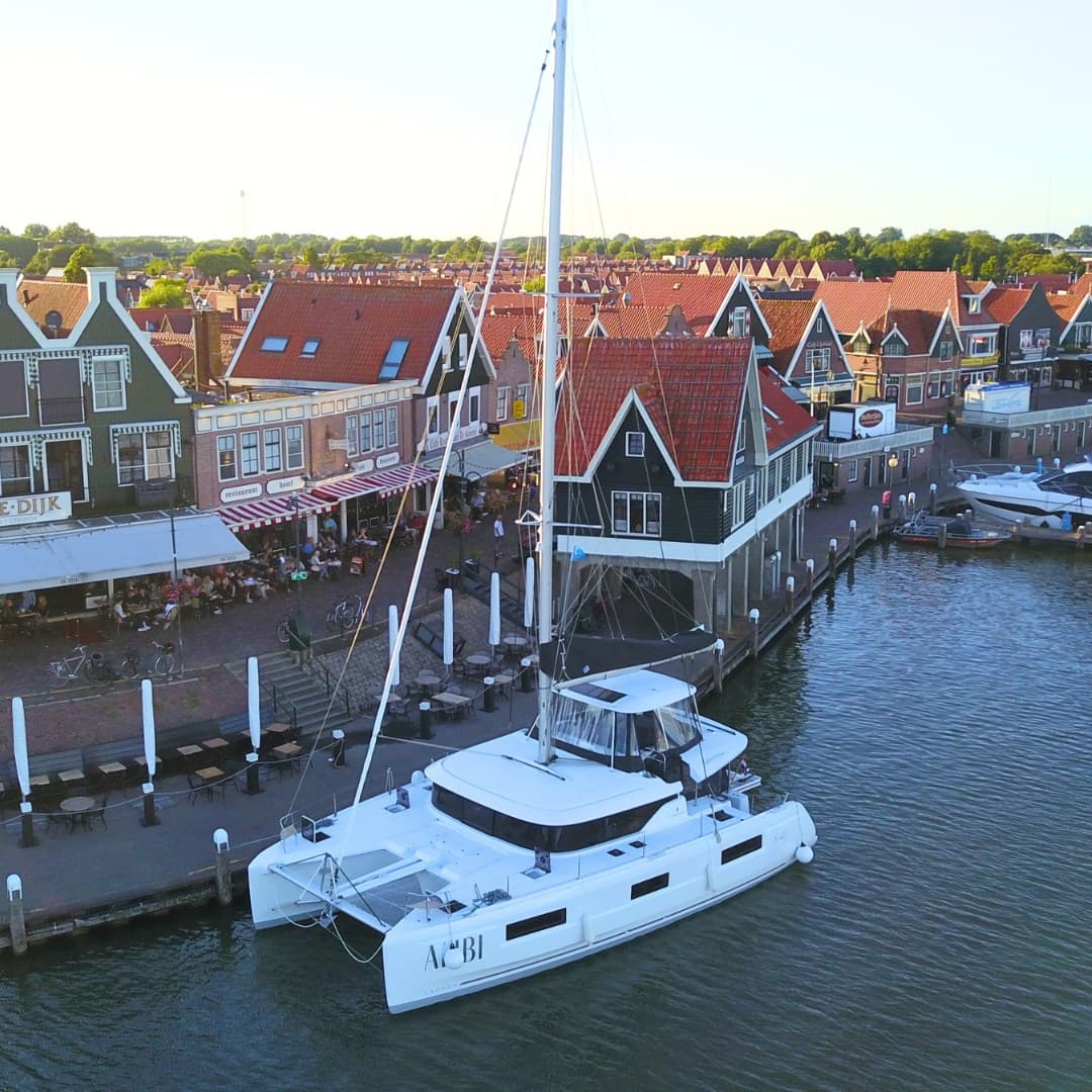 Lagoon 46 - Main View Lagoon 46 - Main View