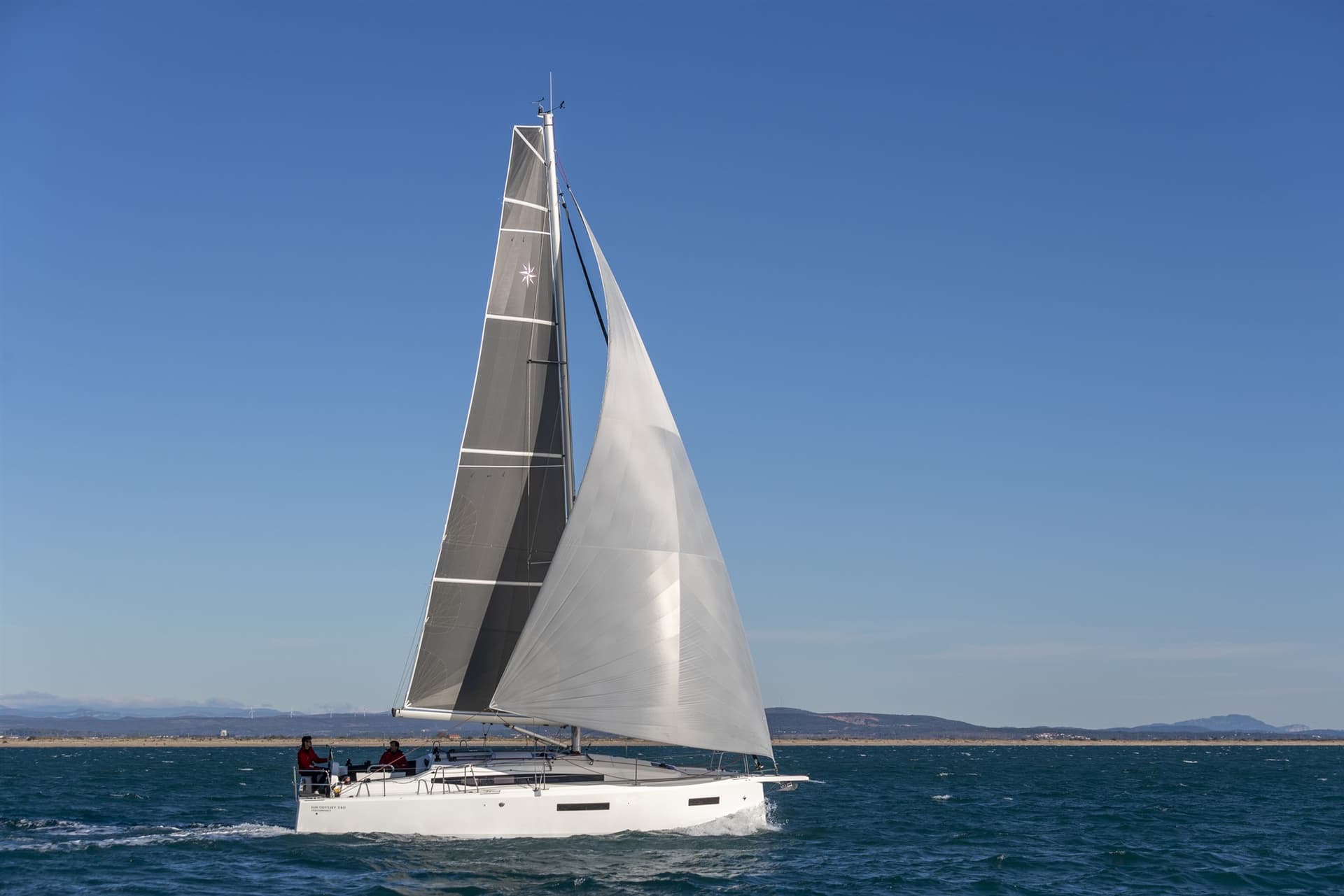 Jeanneau SUN ODYSSEY 380 usato - foto hero 4
