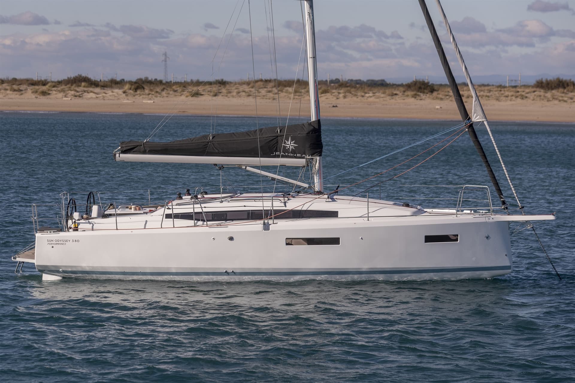 Jeanneau SUN ODYSSEY 380 usato - foto hero 9