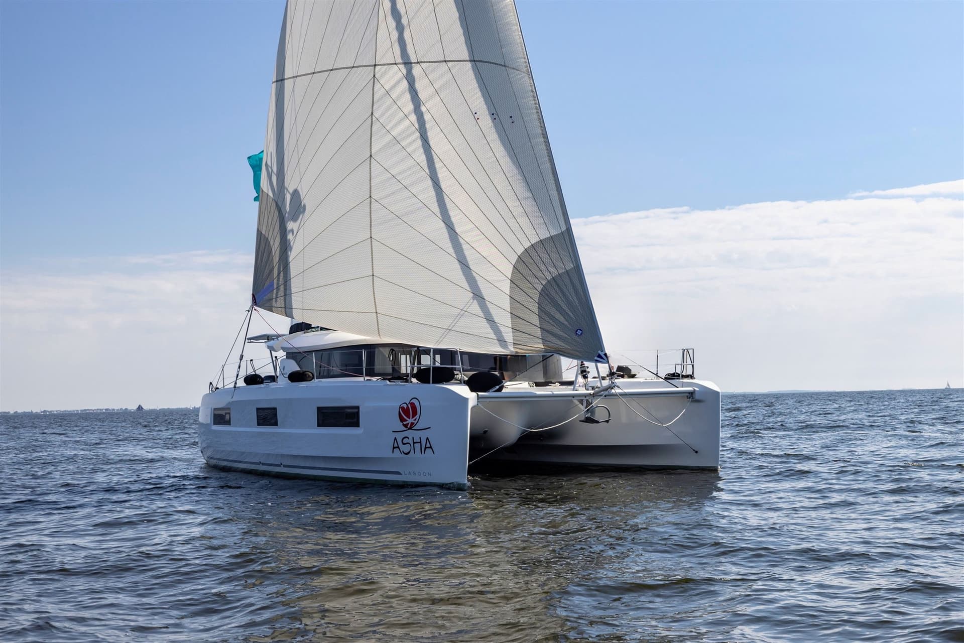 Lagoon 46 - Deck View Lagoon 46 - Deck View