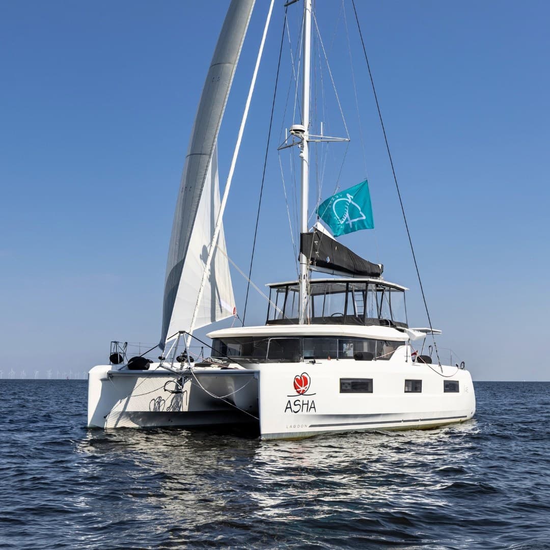 Lagoon 46 - Main View Lagoon 46 - Main View