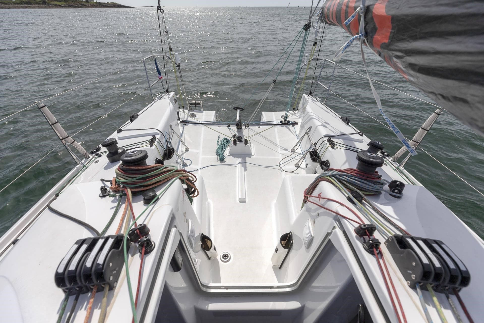Jeanneau SUN FAST 3300 usato - foto hero 38