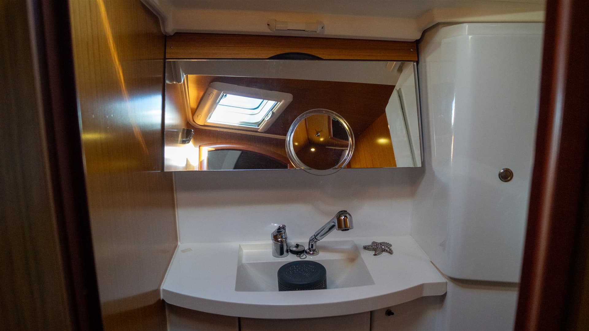 Jeanneau SUN ODYSSEY 42 DS usato - foto hero 63