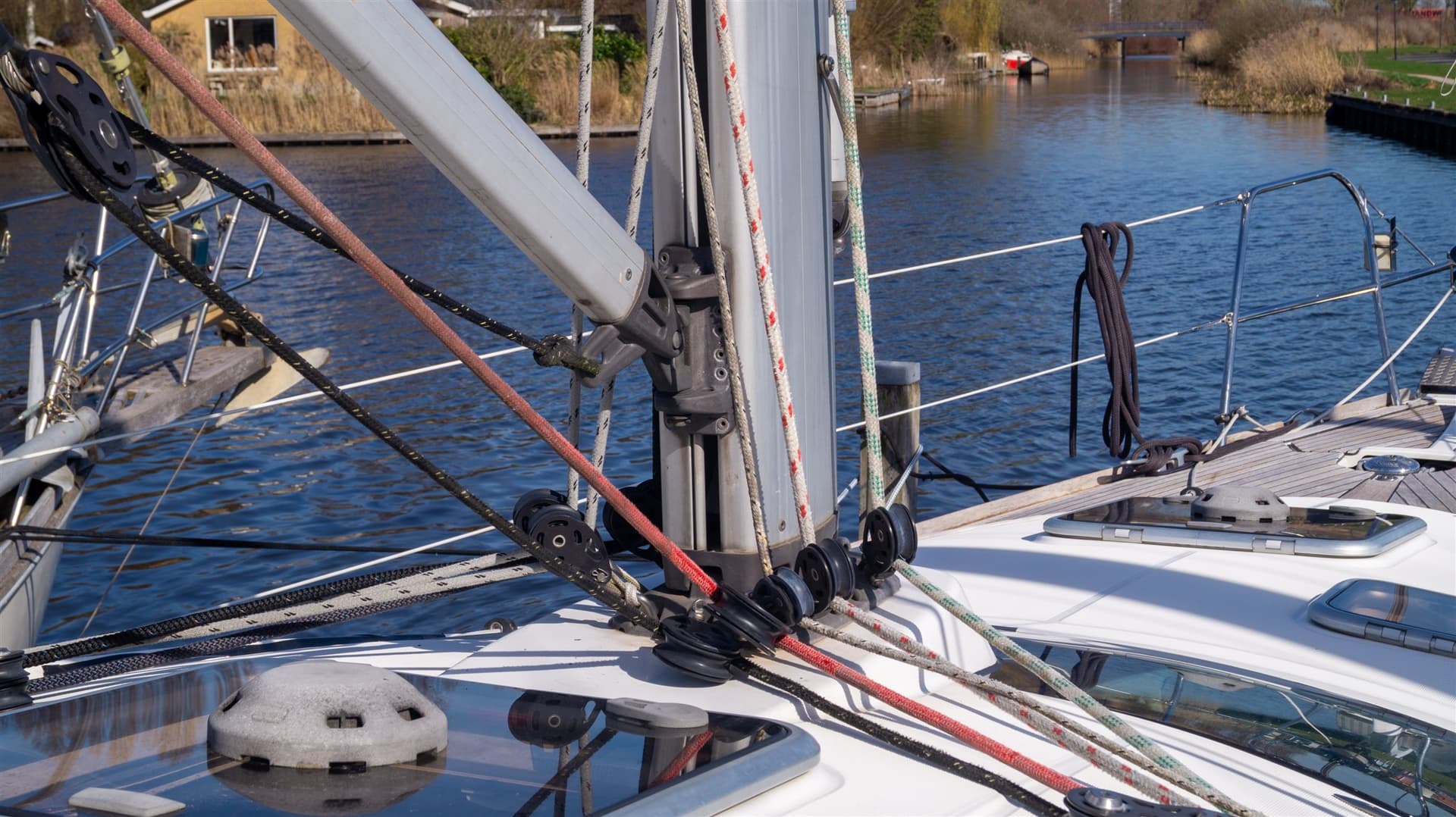 Jeanneau SUN ODYSSEY 42 DS usato - foto hero 37