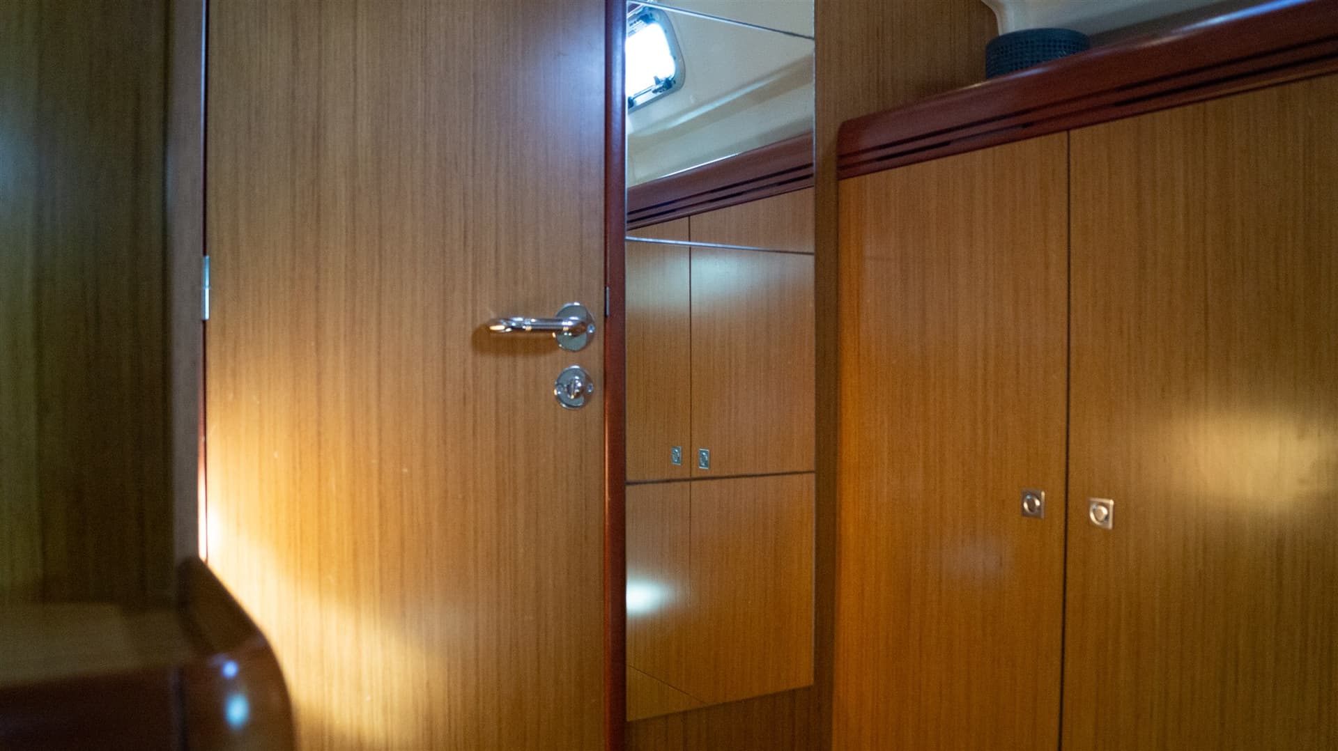 Jeanneau SUN ODYSSEY 42 DS usato - foto hero 51
