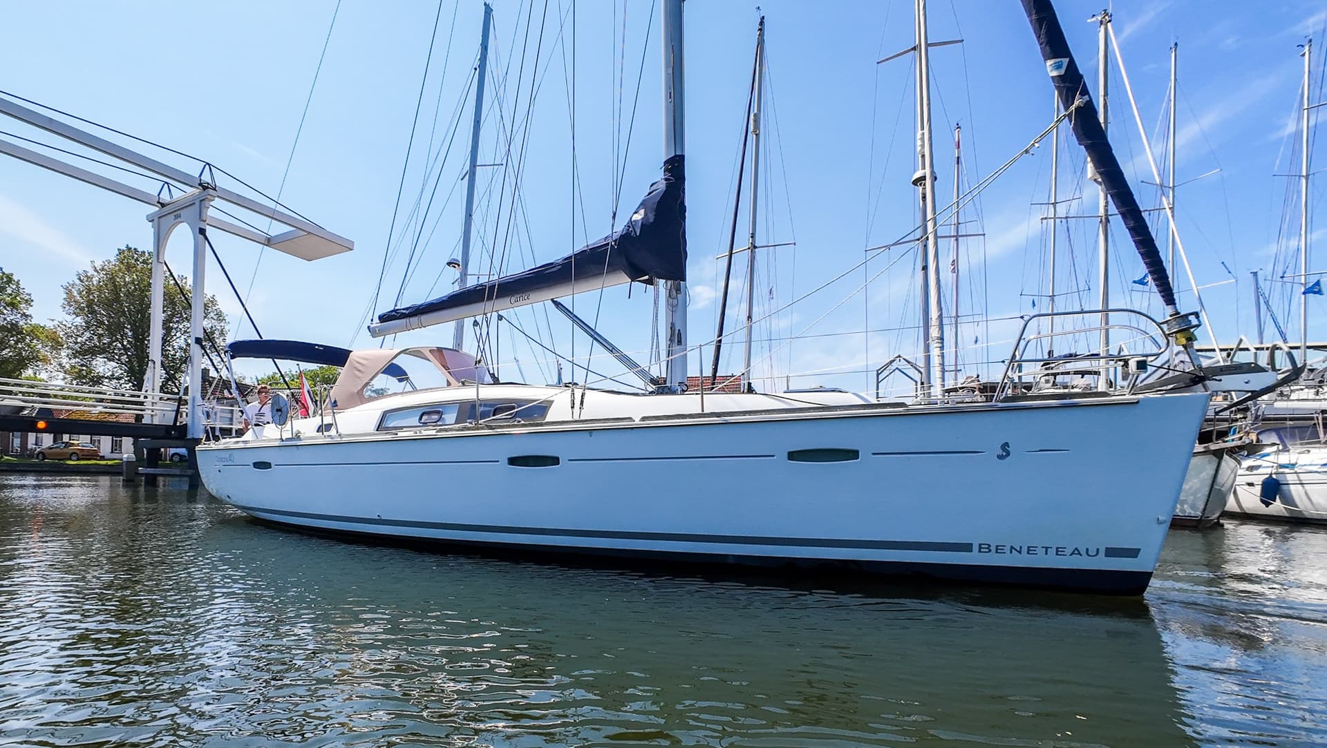 Beneteau OCEANIS 40 usato - foto hero 4