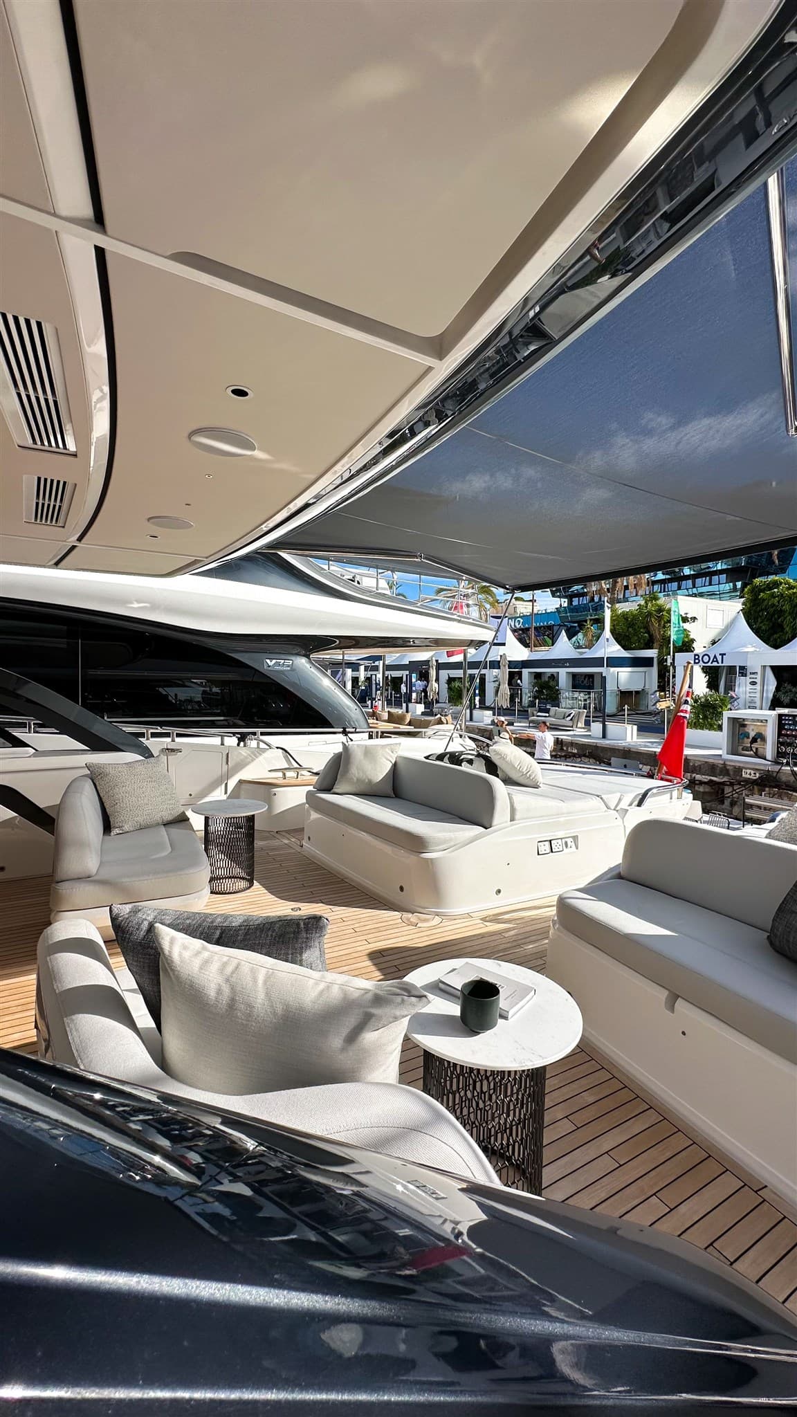 Princess Yachts S80 usato - dettaglio 1