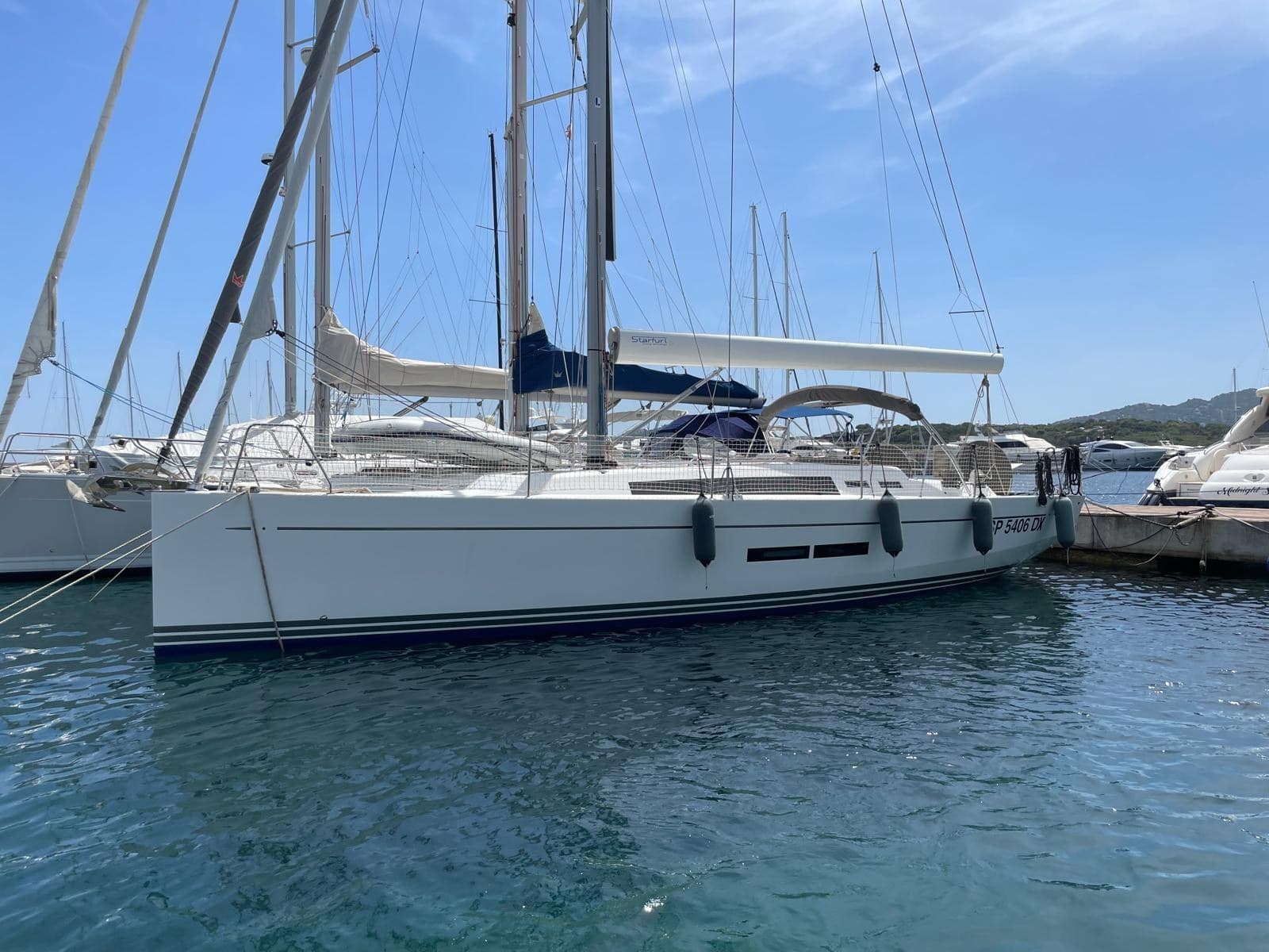 Solaris Solaris 37 - Interior View Solaris Solaris 37 - Interior View