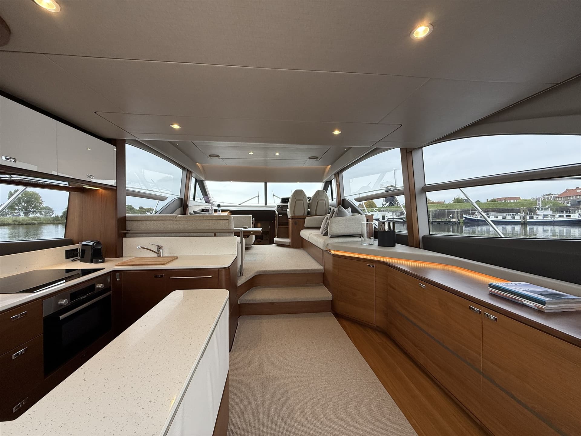 Princess Yachts F55 usato - foto hero 14
