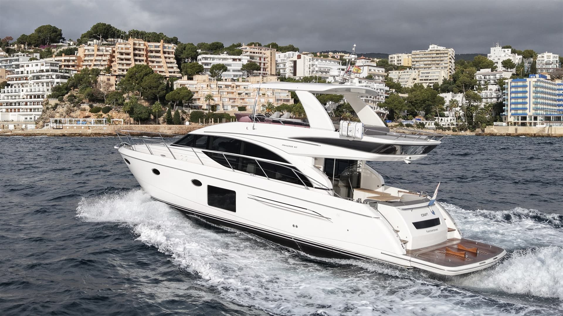 Princess Yachts 60 - Detail View 1 Princess Yachts 60 - Detail View 1