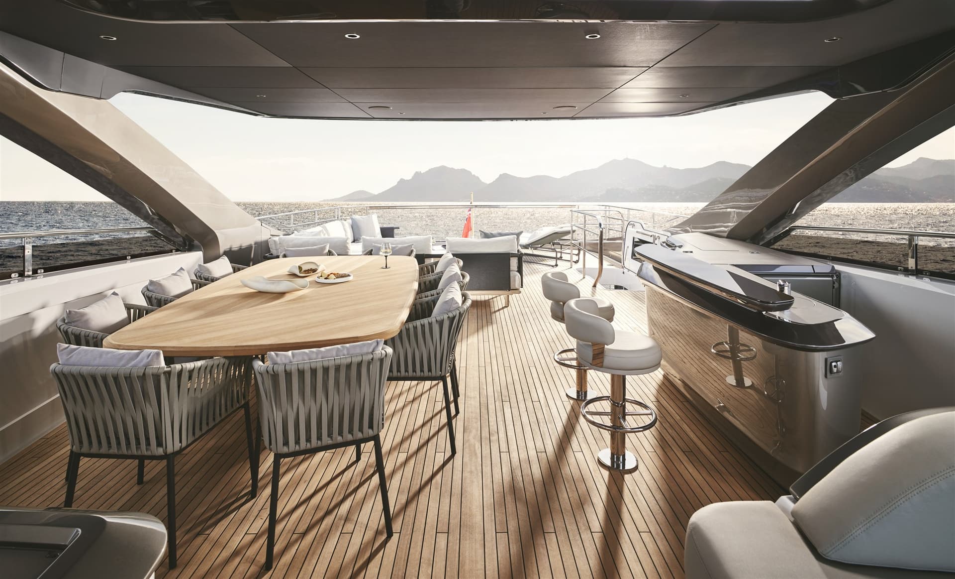 Princess Yachts Y95 usato - dettaglio 4
