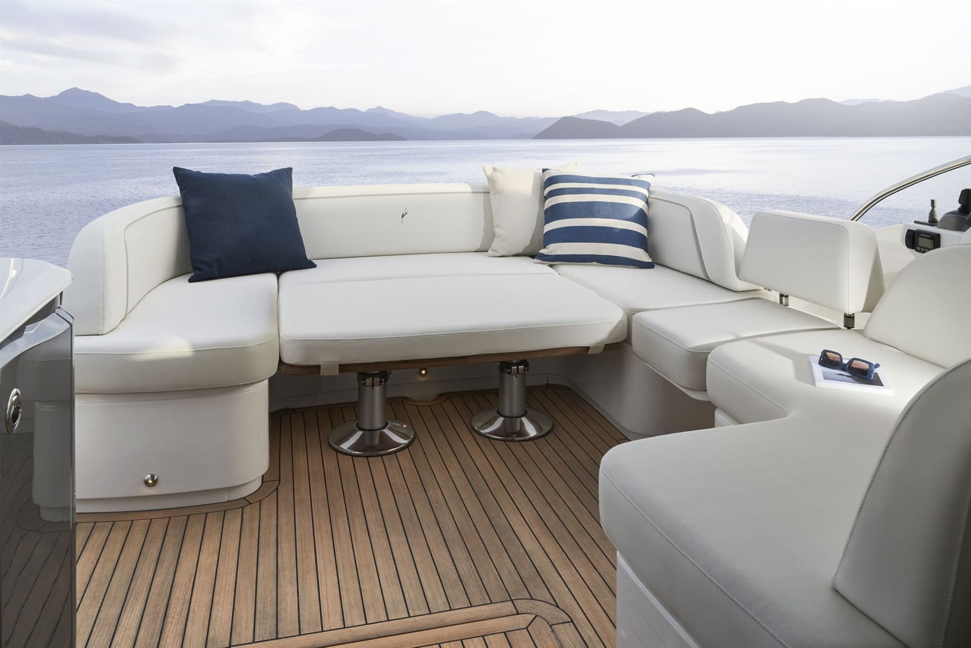 Princess Yachts V50 used - detail 4