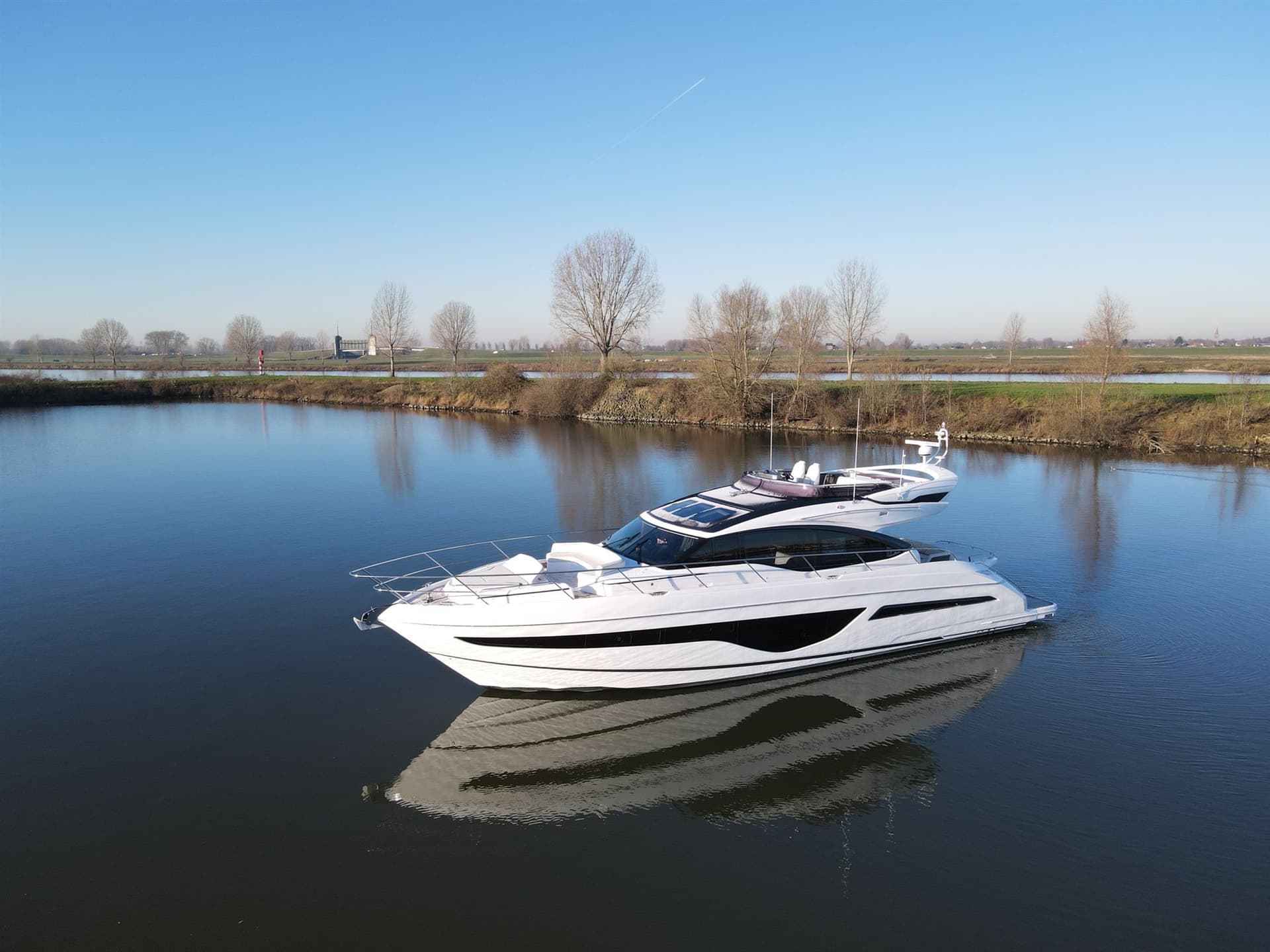 Princess Yachts S66 - Main View Princess Yachts S66 - Main View