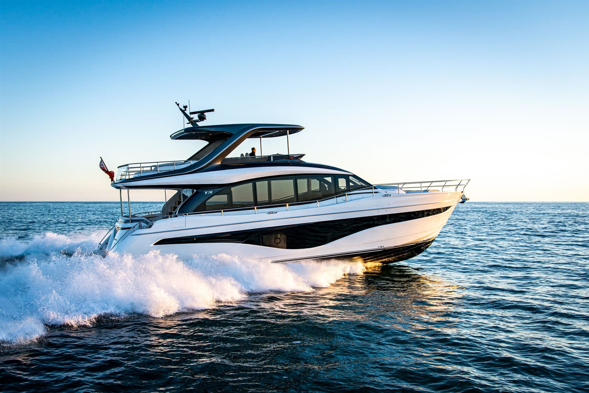 Princess Yachts Y72 usato - dettaglio 4