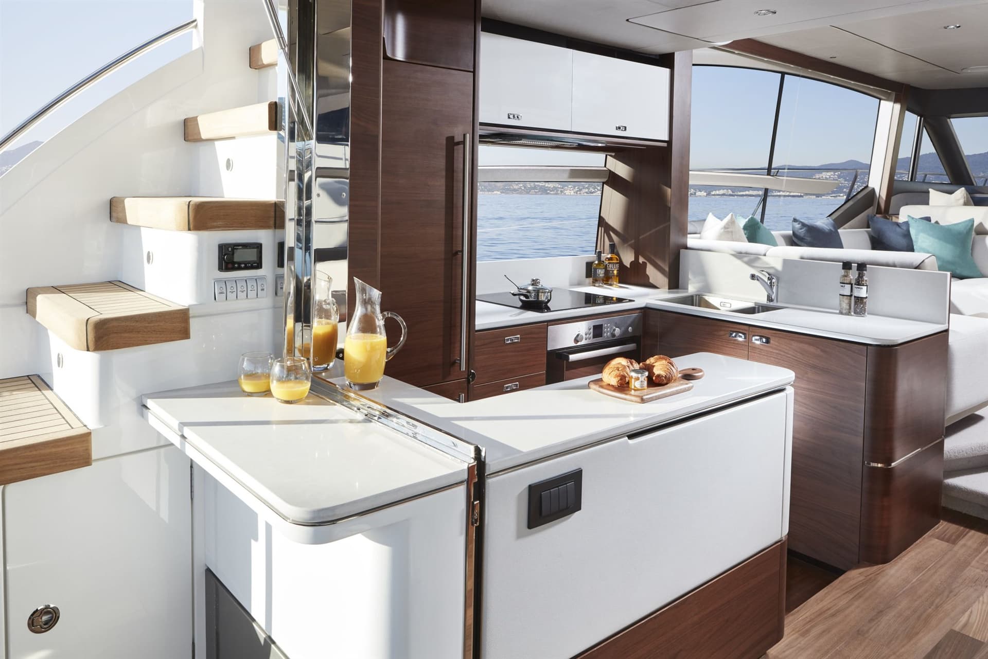 Princess Yachts F62 usato - foto hero 9