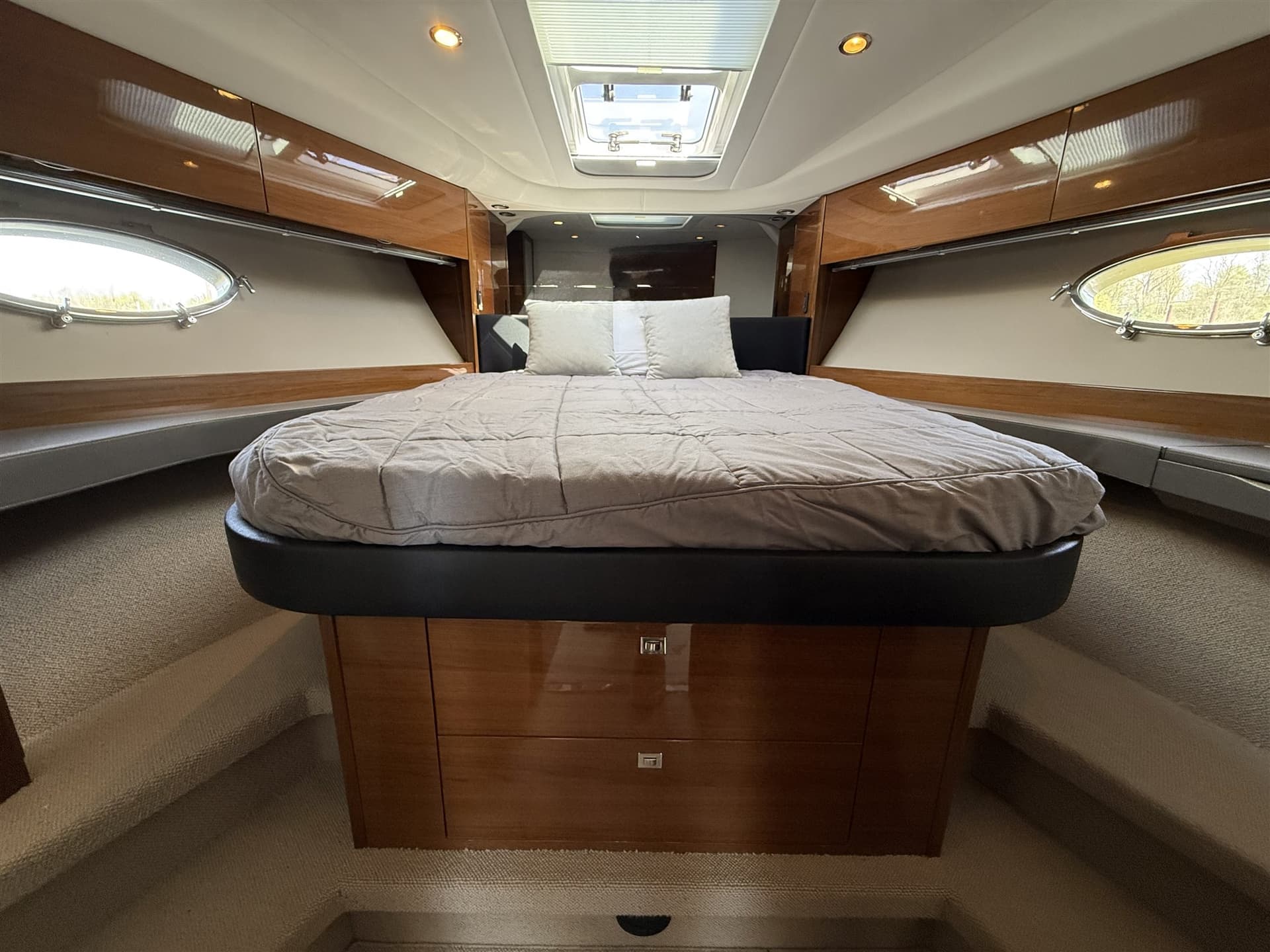 Princess Yachts V 39 usato - foto hero 17