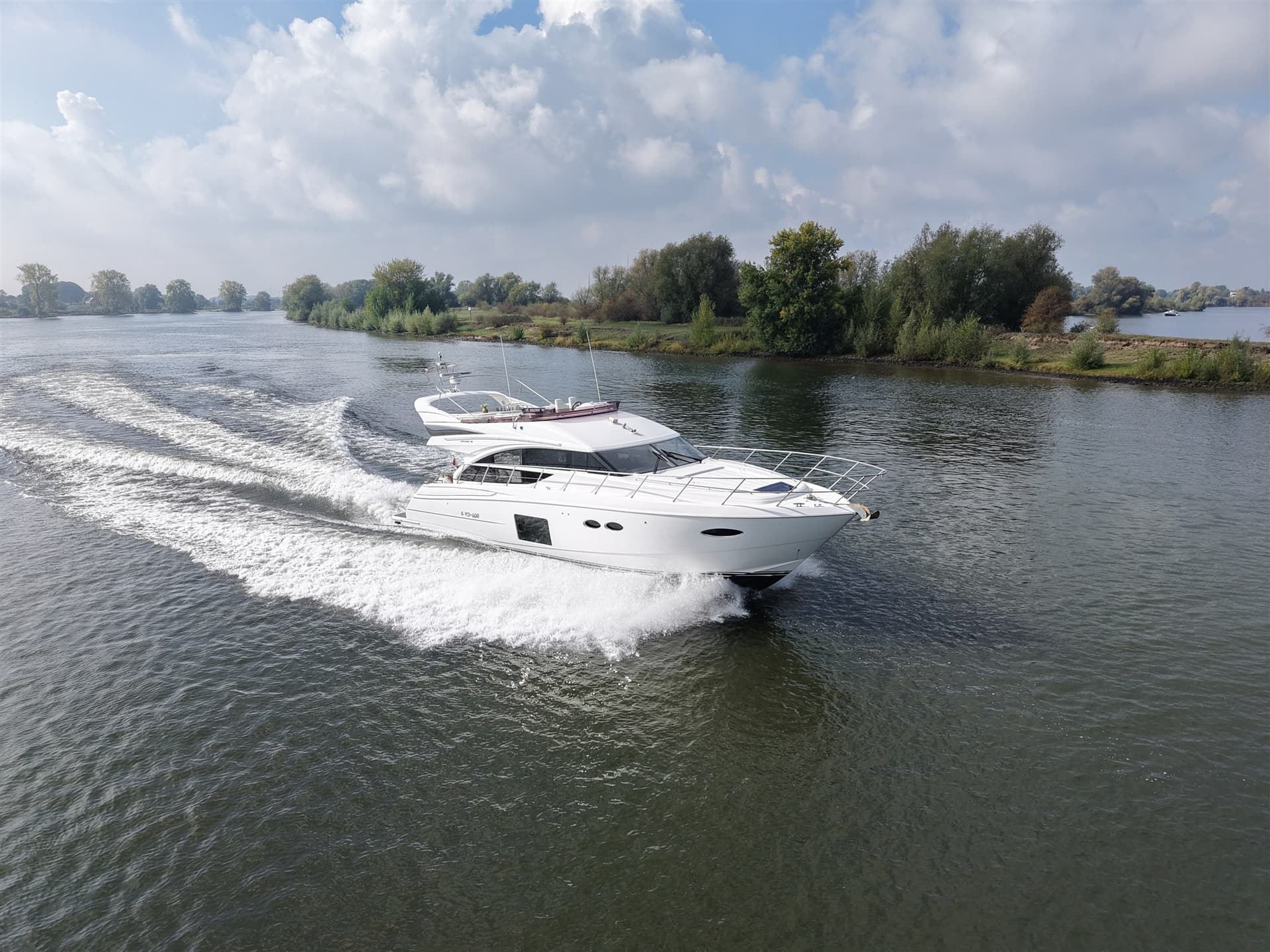 Princess Yachts 56 usato - foto hero 5
