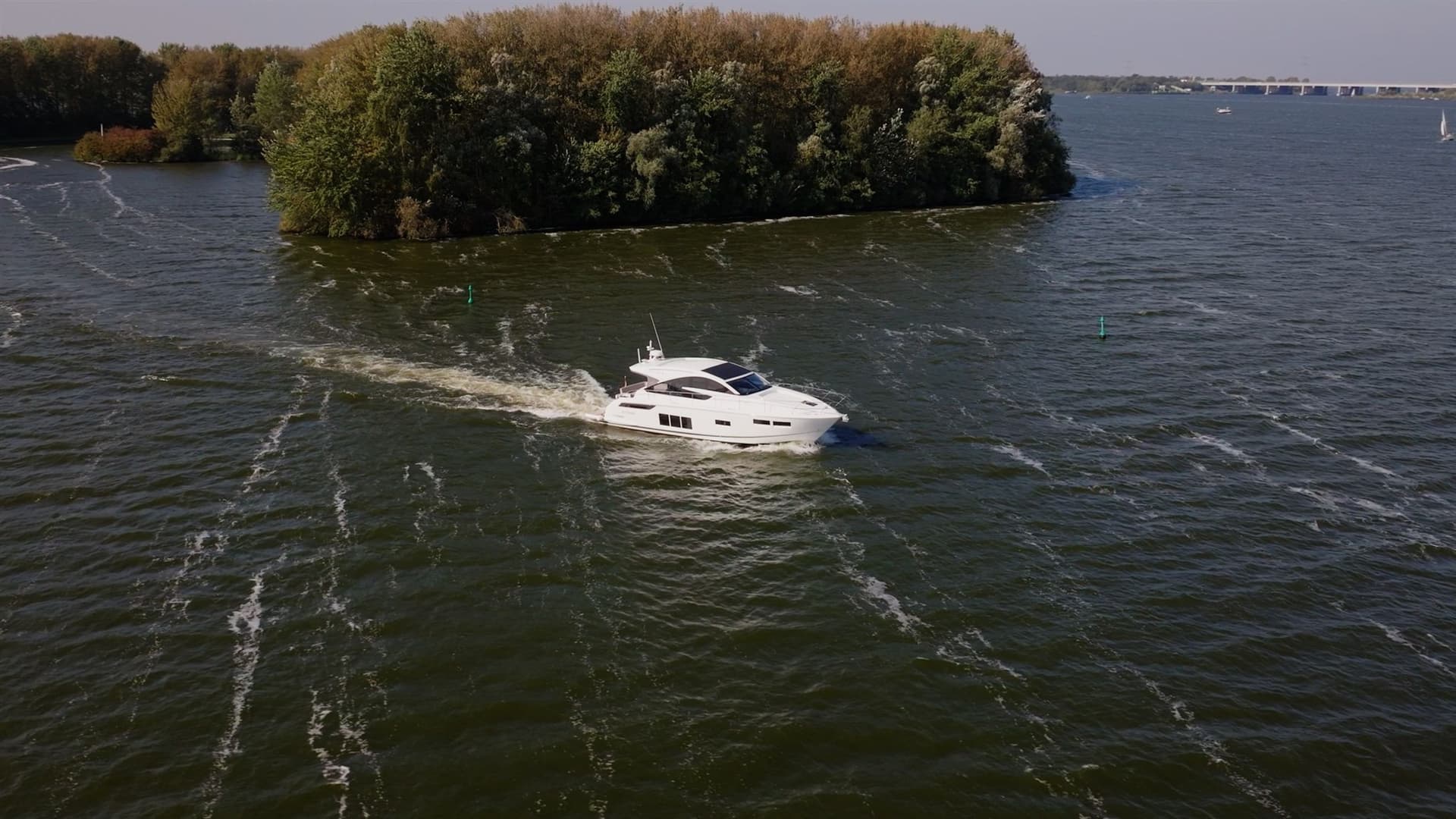 Fairline Targa 48 Gt - Detail View 1 Fairline Targa 48 Gt - Detail View 1