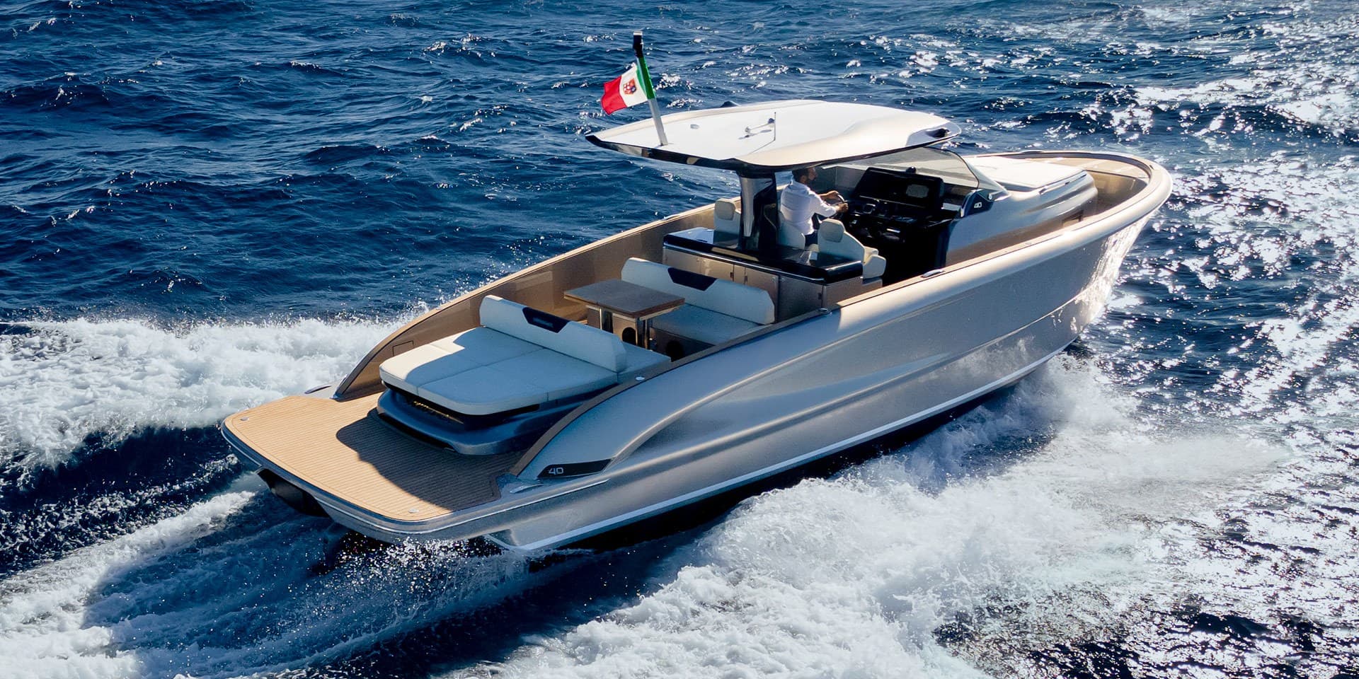 Solaris Power 40 Open usato - dettaglio 2