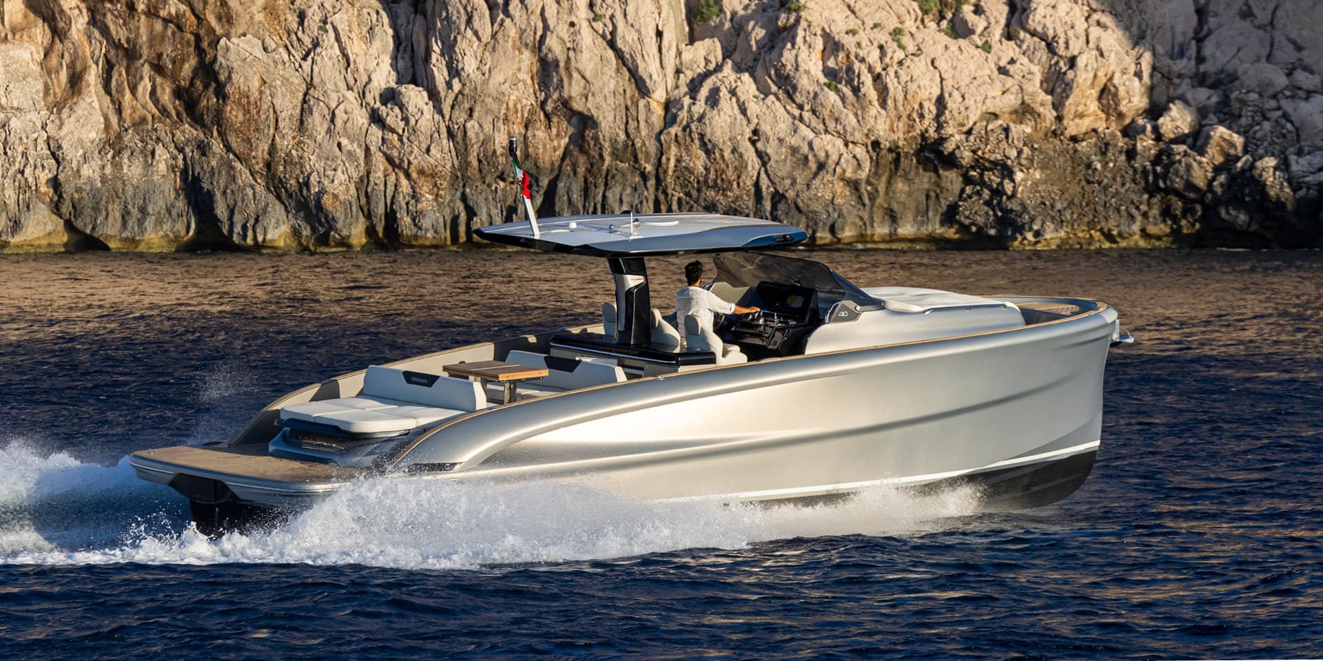 Solaris Power 40 Open usato - dettaglio 1