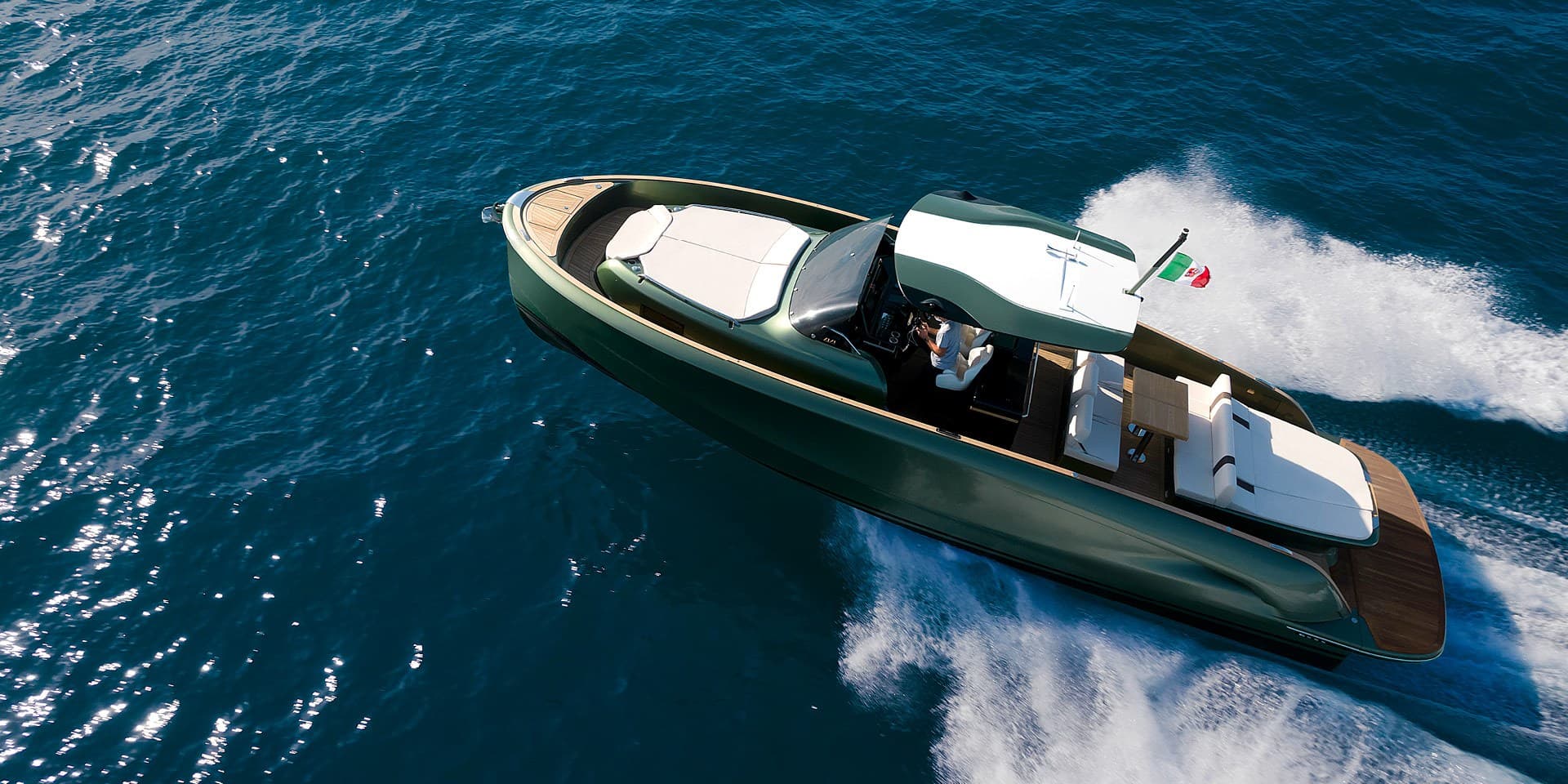 Solaris Power 44 Open usato - dettaglio 2