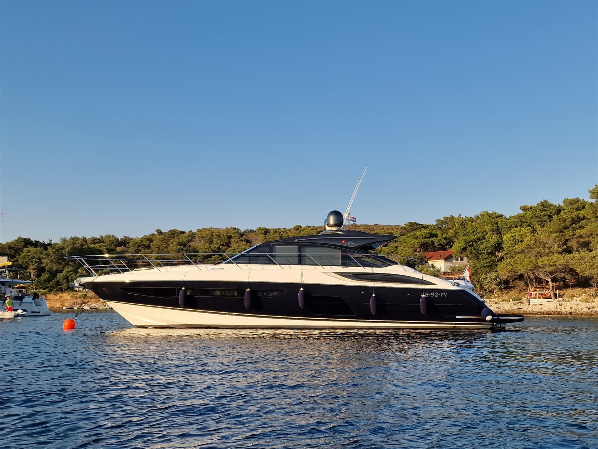 Princess Yachts V58 - Main View Princess Yachts V58 - Main View