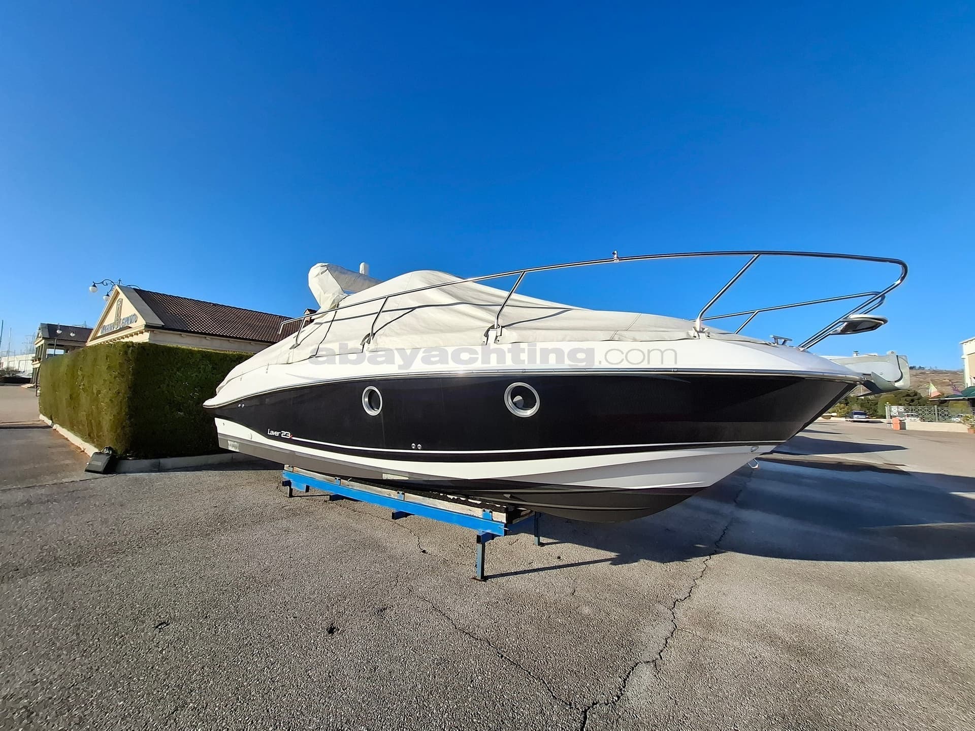 Nautica Salpa Srl Laver 23x - 23 X - Detail View 1 Nautica Salpa Srl Laver 23x - 23 X - Detail View 1